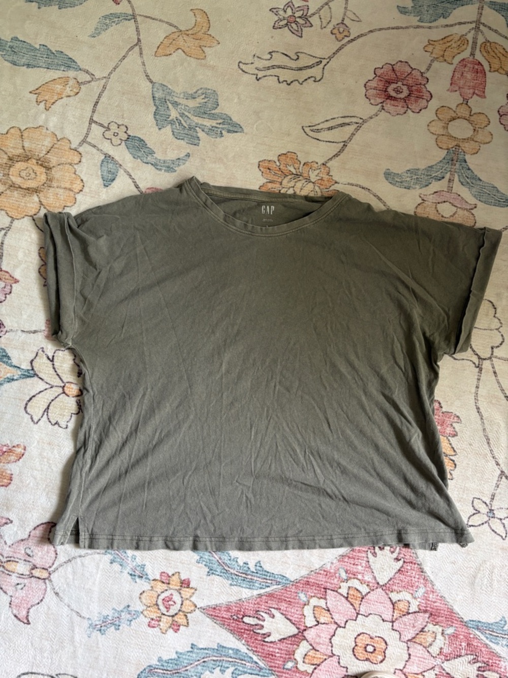 GAP Olive Green Short Sleeve Relaxed Crewneck Tee
